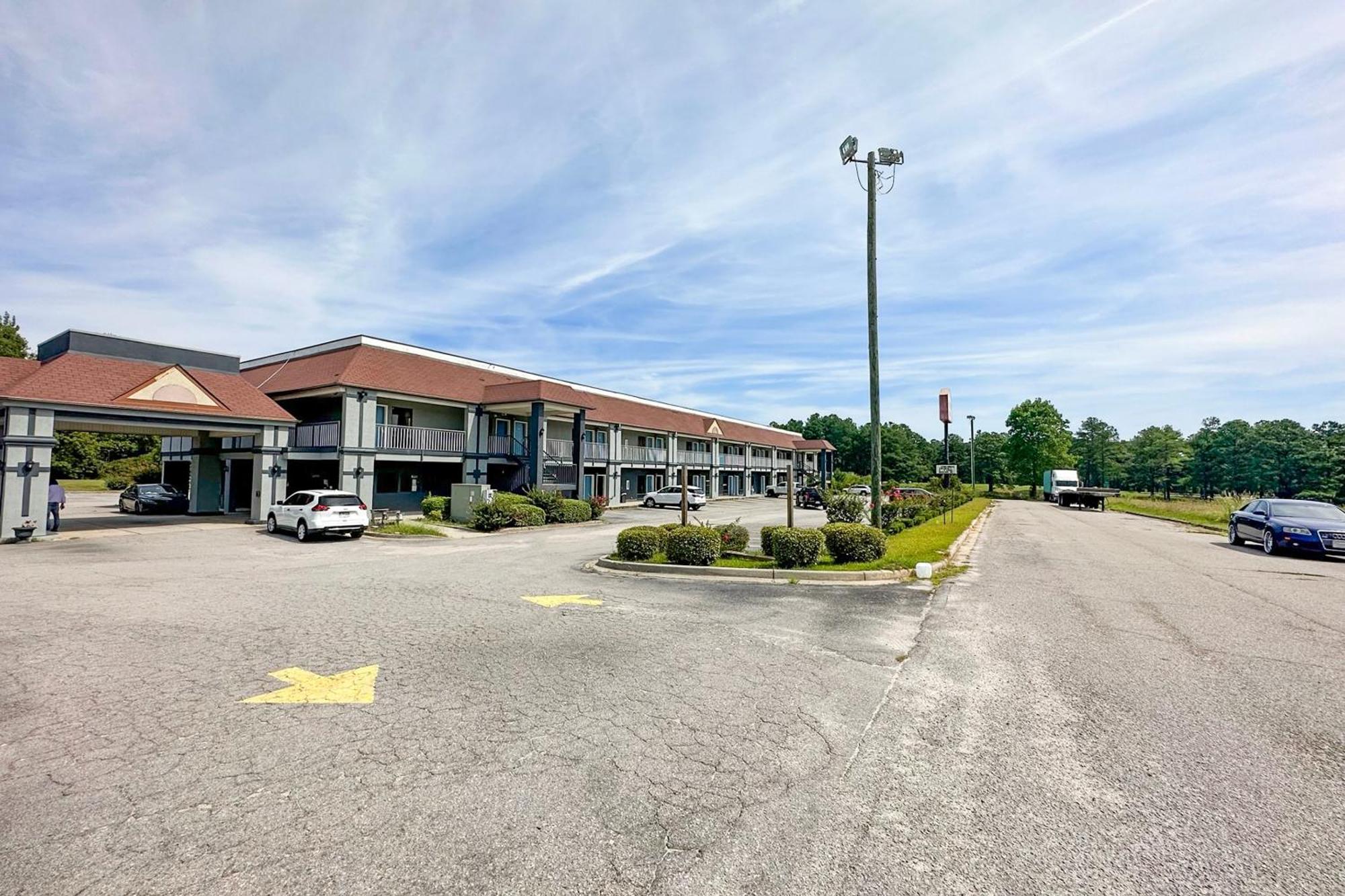 Executive Inn Ridgeway I-77 Buitenkant foto